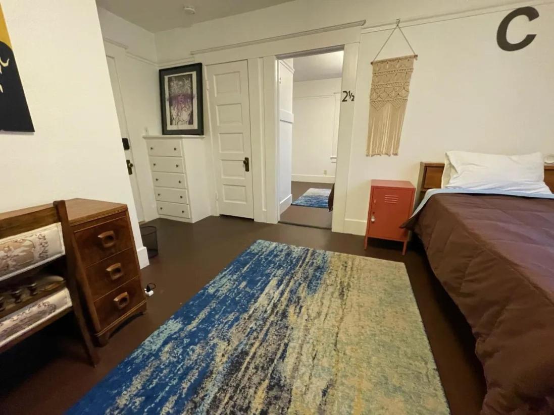 The Good Manor Hostel Fresno Ruang foto